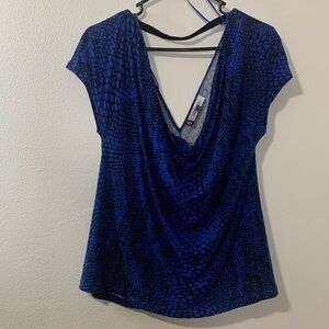 Jennifer Lopez Blue/Black Print Sexy Back Top Size M Used